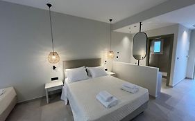 Mediterranean Sea Top Floor